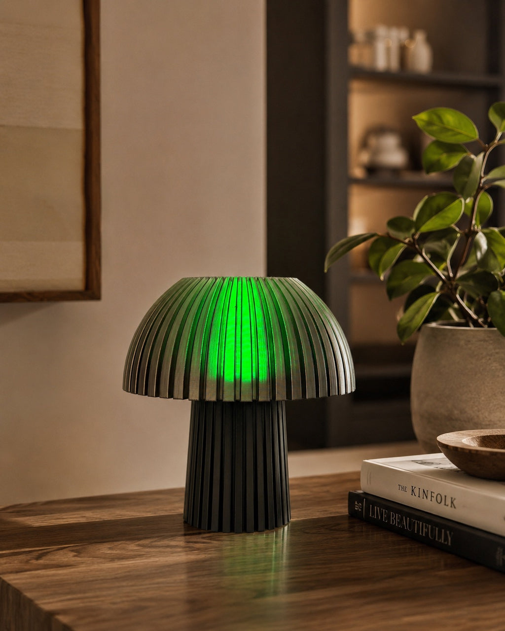 Lámpara Seta Mini en Carbón con la luz RGB en verde